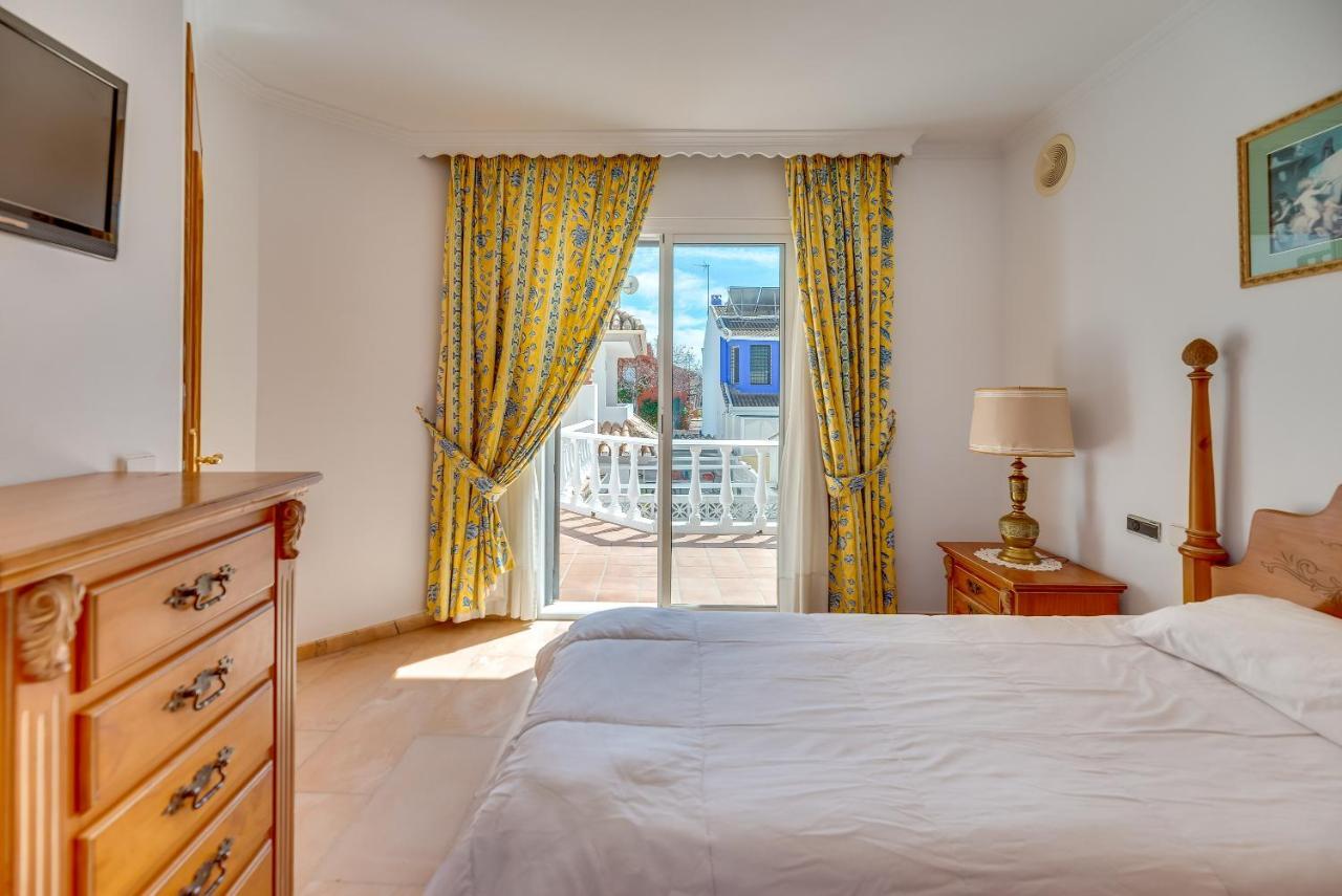 Villa Angeles Marbella Bagian luar foto